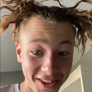 Meet your Posher, Brady